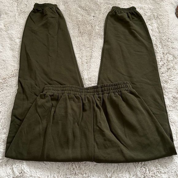 Naked Wardrobe NWOT Jogger Olive Green Size L - Picture 5 of 5